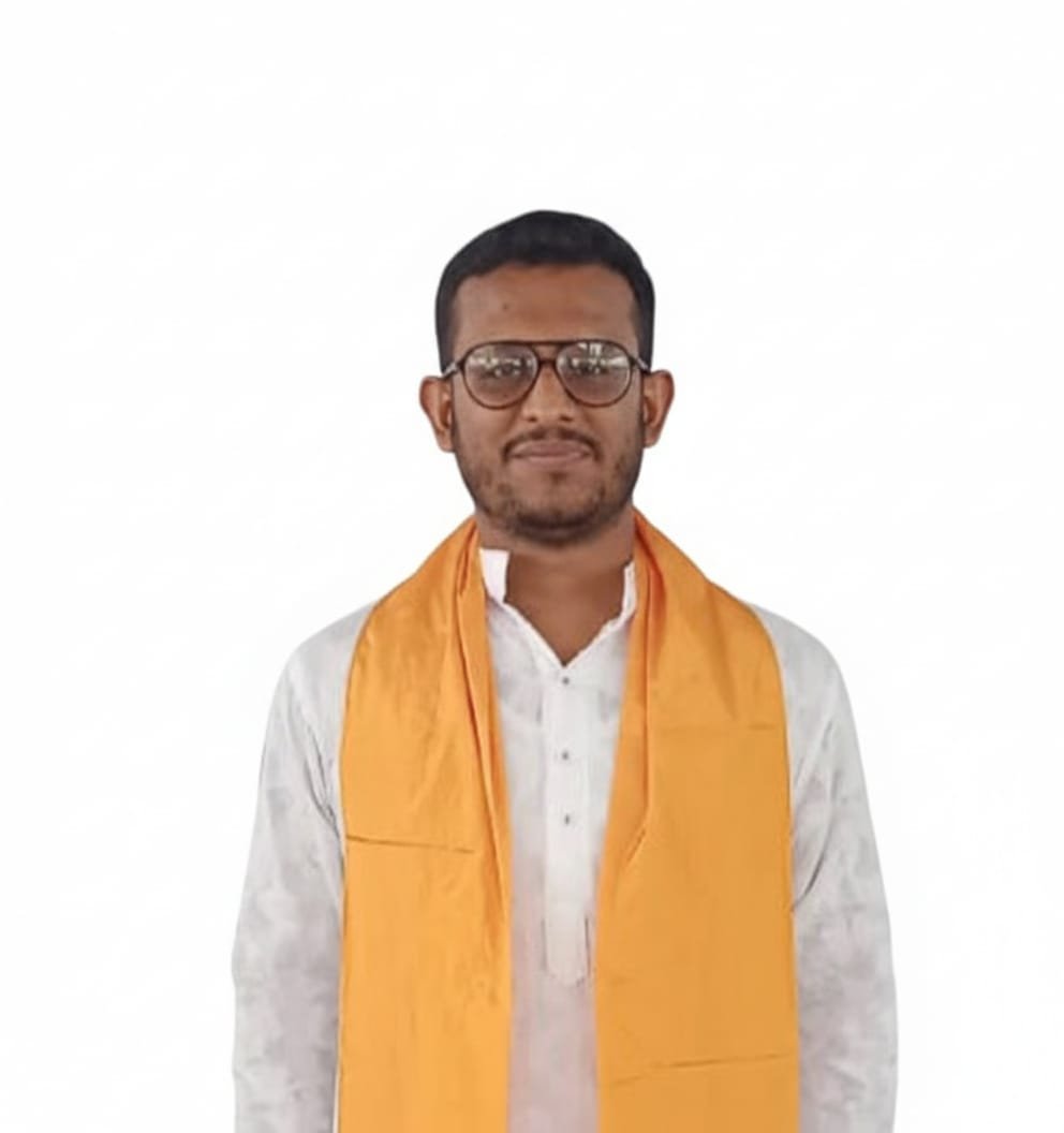 Dr. Samrat Bisai